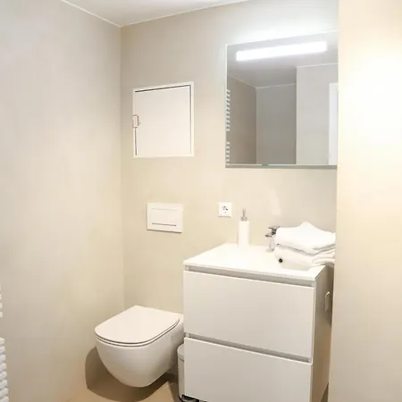 Core City- Sunbeam Apartment