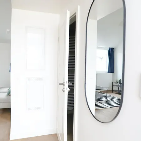 Core City- Sunbeam Apartman *